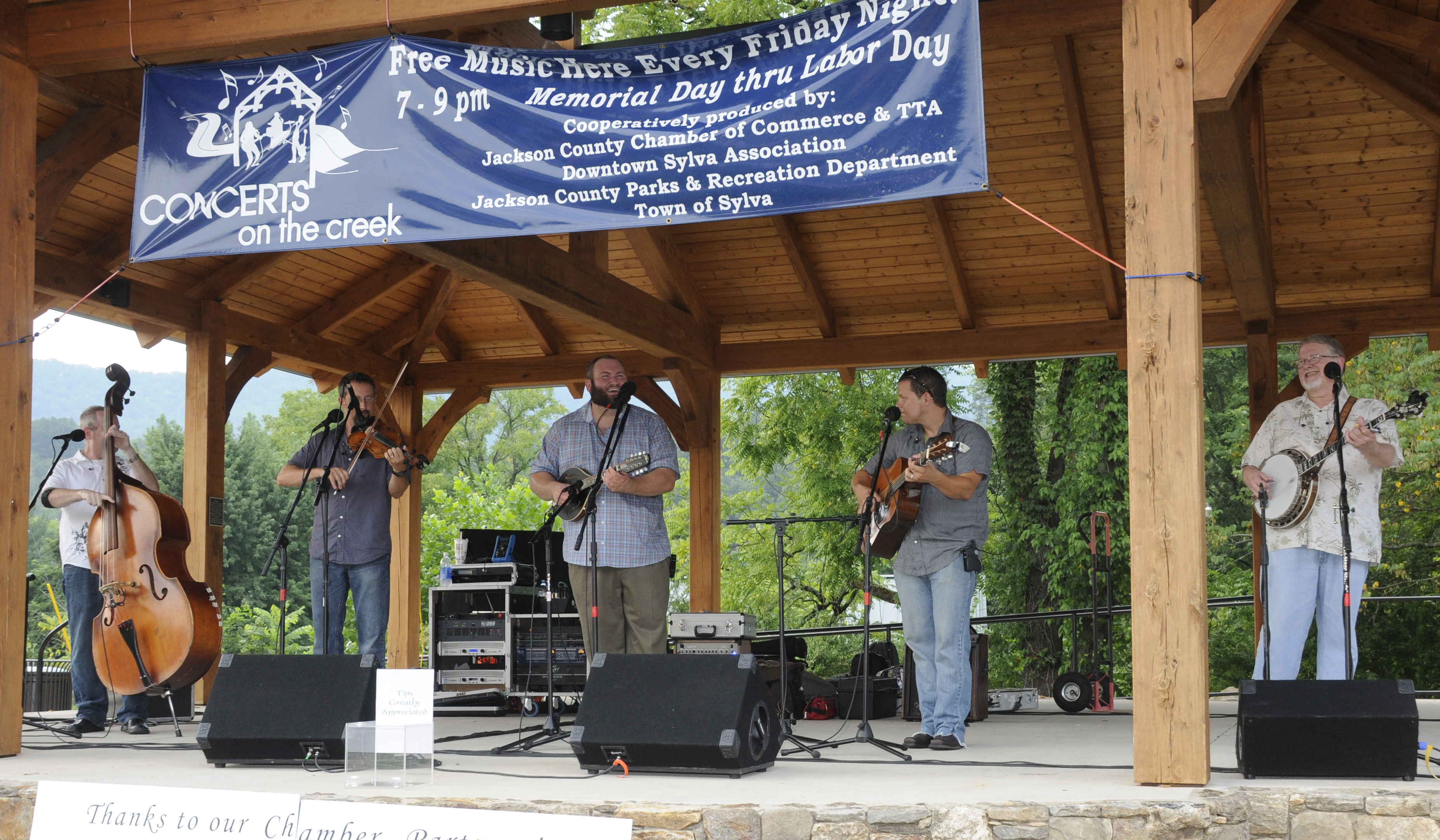 live music at concerts on the creek in jackson county