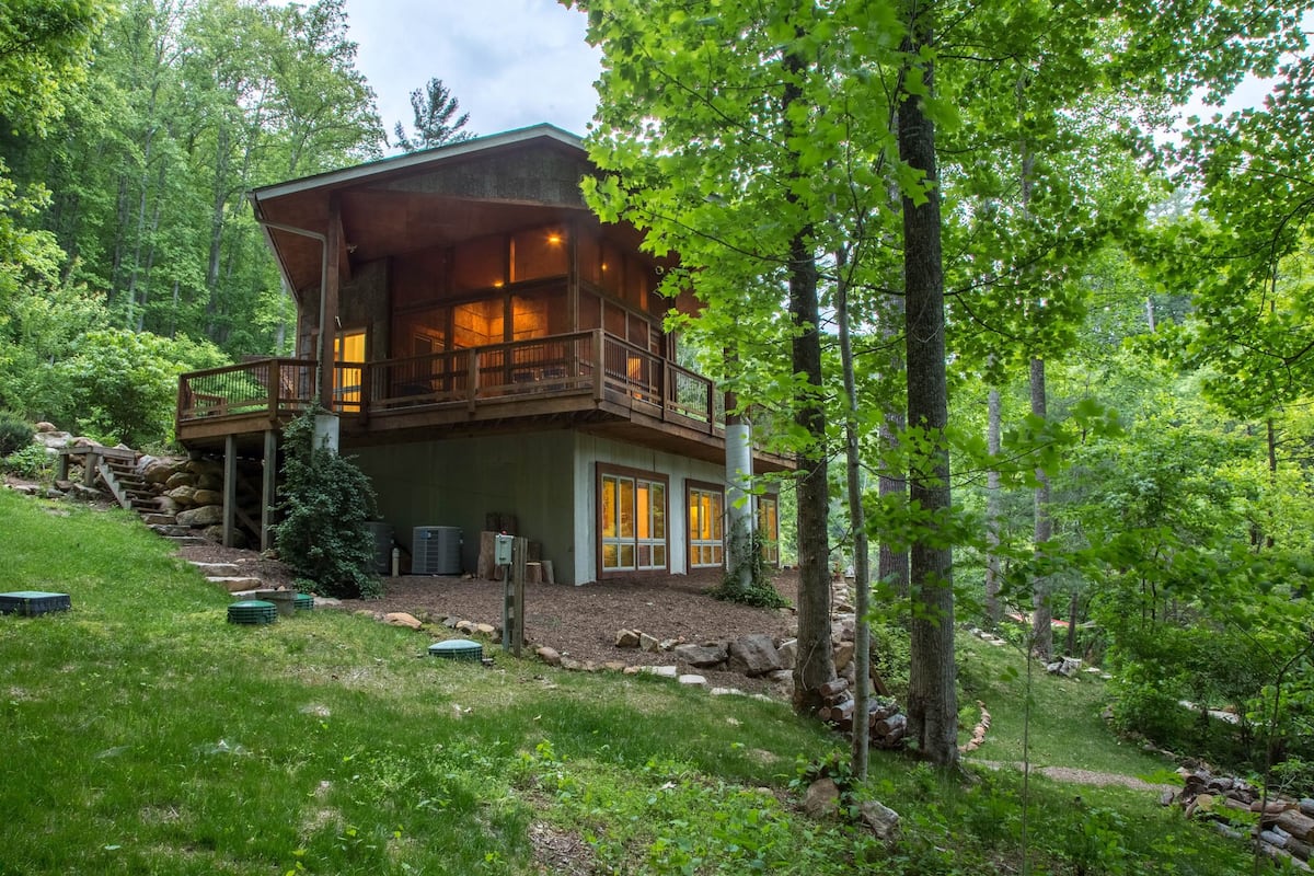 House with zipline for the kids.